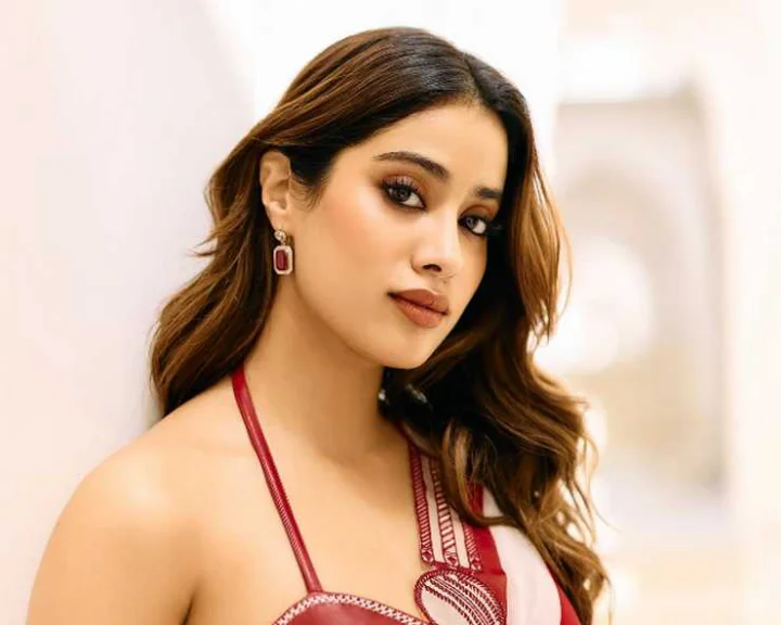 Janhvi Kapoor hospitalized
