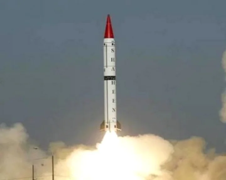 पाकिस्तान देगा ईरान को शाहीन-3 मिसाइलें