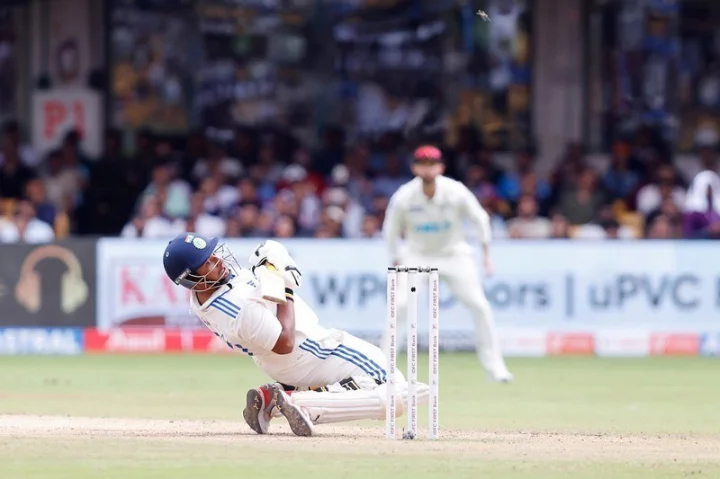 sarfaraz khan century hindi news