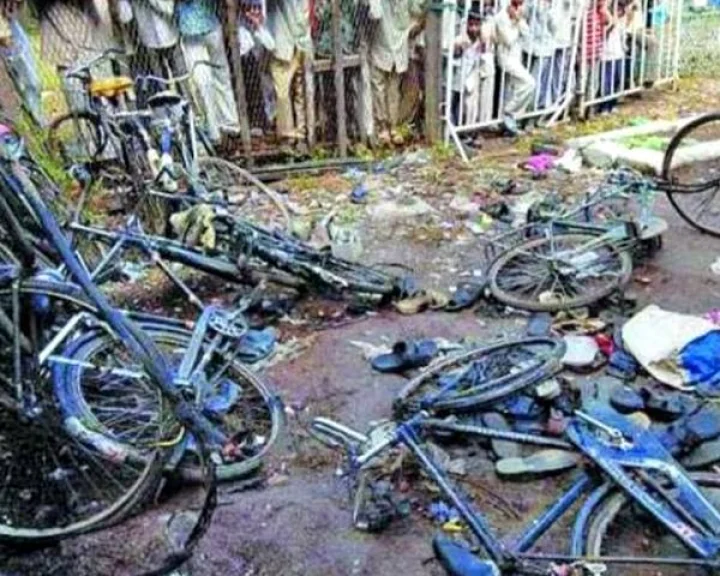 Threat to bomb NIA court