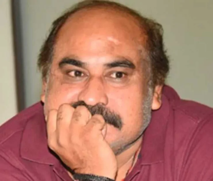 Director's son dies in road accident