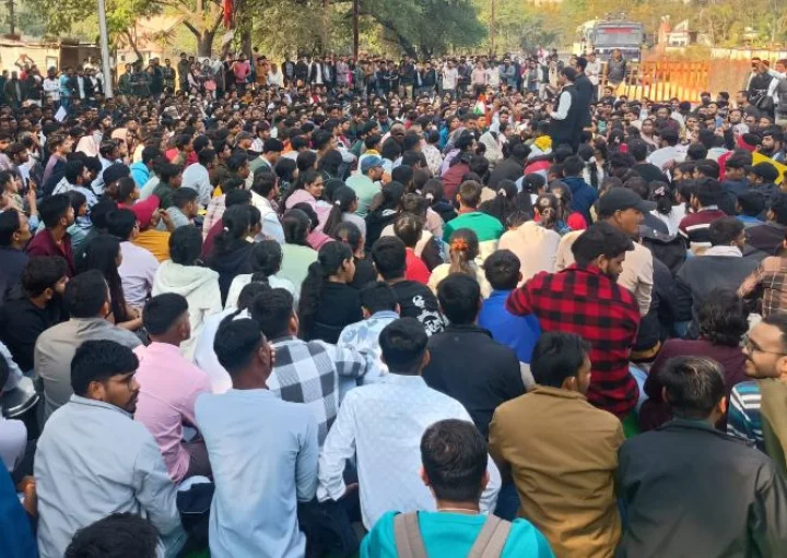 MPPSC Students Protest