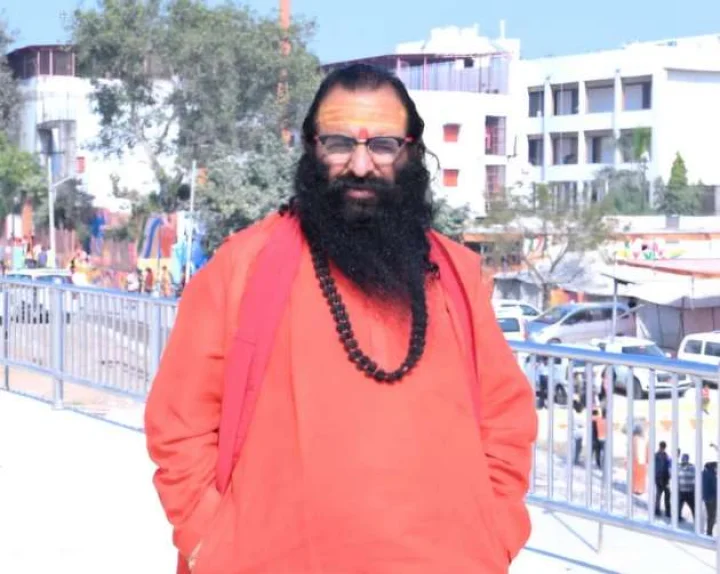 ravindra puri