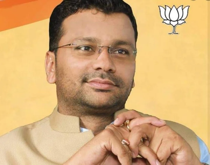 gaurav randeeve