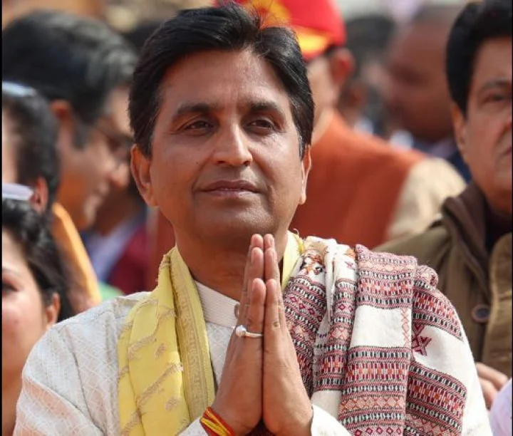 kumar vishwas