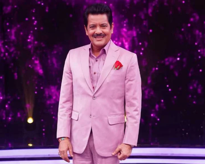 Udit Narayan kiss controversy