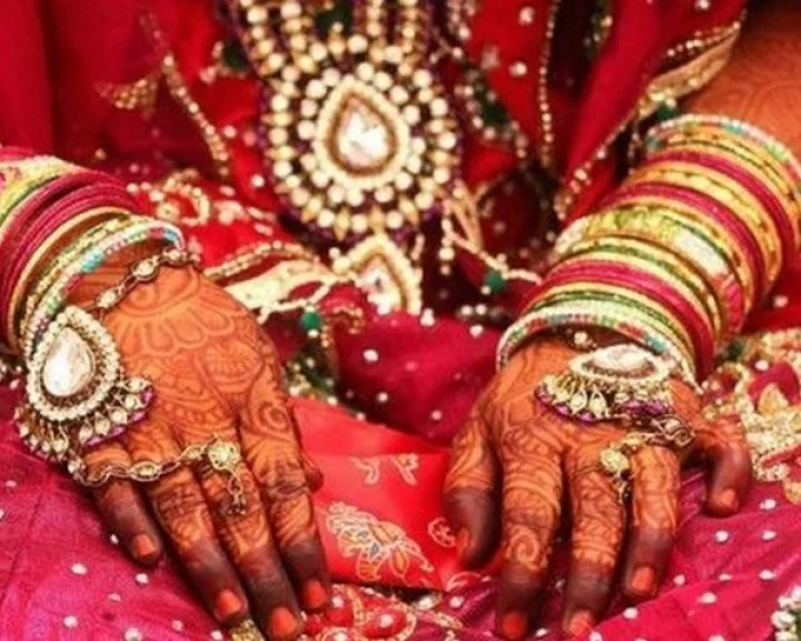 In Hamirpur Himachal Pradesh bride absconded with money and jewellery after marriage