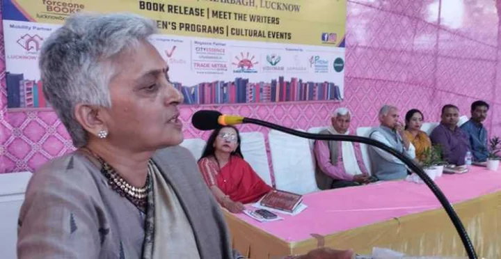 लखनऊ पुस्तक मेले में भारतनामा पर परिचर्चा: भारत के नामकरण पर विद्वानों की गहन चर्चा