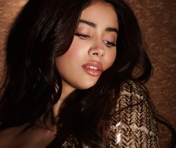 Janhvi Kapoor hot photos