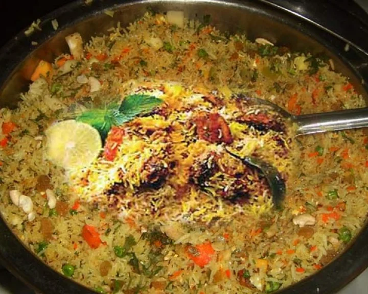In UP on ordering veg biryani during Navratri non veg was sent