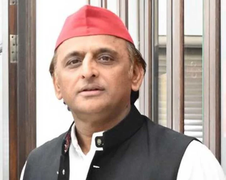 akhilesh yadav