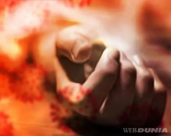 Woman's hand behind constable's suicide