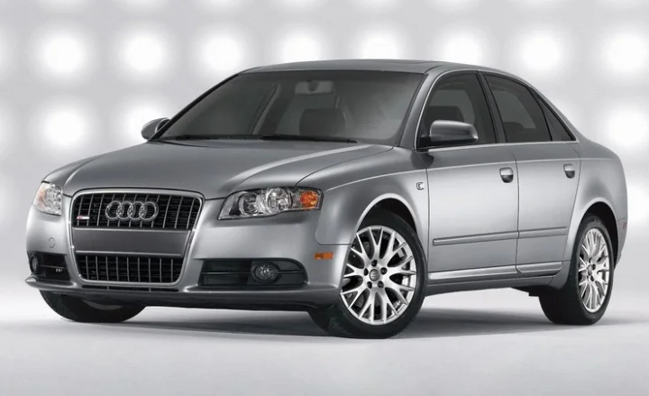 Sedan Audi A4