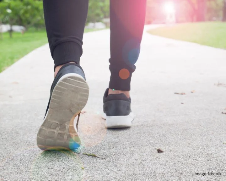 how walking helps to control blood sugar levels