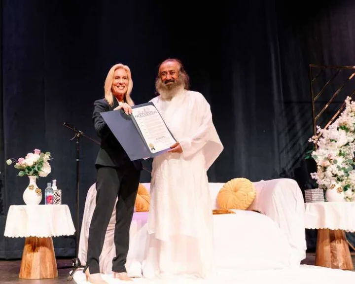 Sri Sri Ravishankar