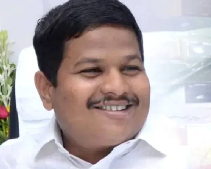 Maharashtra Minister Sanjay Shirshat