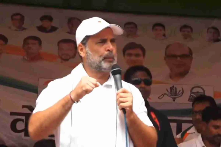 rahul gandhi in sitamari
