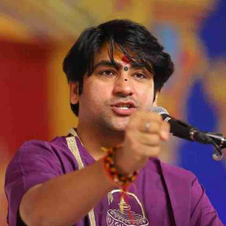 પંડિત ધીરેન્દ્ર કૃષ્ણ શાસ્ત્રી