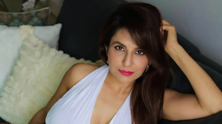 'संकल्प' से रूप दुर्गापाल का ओटीटी डेब्यू, बोलीं- प्रकाश झा के साथ काम करना इंस्टीट्यूशन में सीखने जैसा