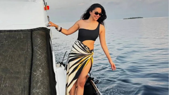 Kiara Advani photos Maldives