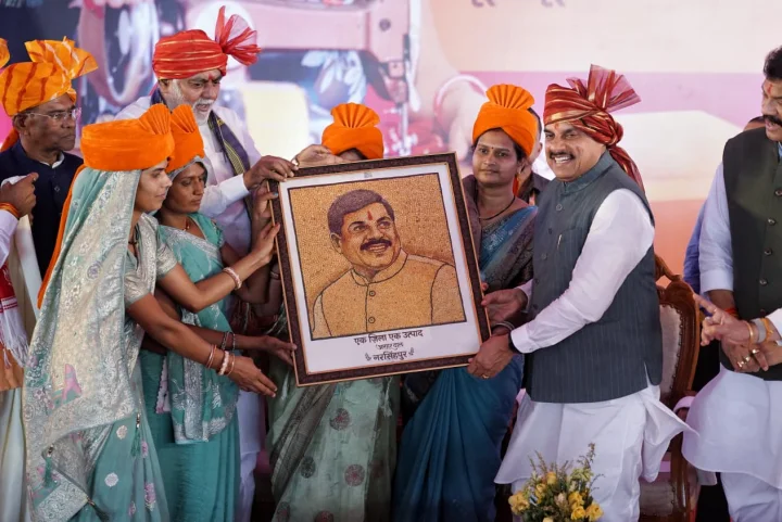 सीएम डॉ. मोहन यादव ने लाड़ली बहनों के खातों में ट्रांसफर किए 1835 करोड़ रुपये से ज्यादा, बोले- नारी शक्ति के कल्याण के लिए सरकार प्रतिबद्ध