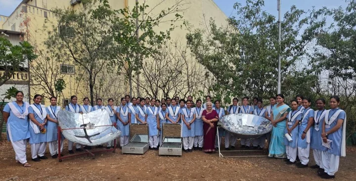 नर्सिंग के छात्रों ने पद्मश्री डॉ. जनक पलटा मगिलिगन से क्लाइमेट एक्शन के लिए सस्टेनेबल लिविंग सीखी