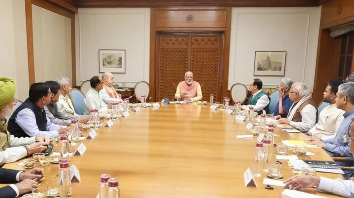 मोदी सरकार में जल्द हो सकता है बड़ा कैबिनेट फेरबदल, कई मंत्रियों के विभाग बदलने की चर्चा