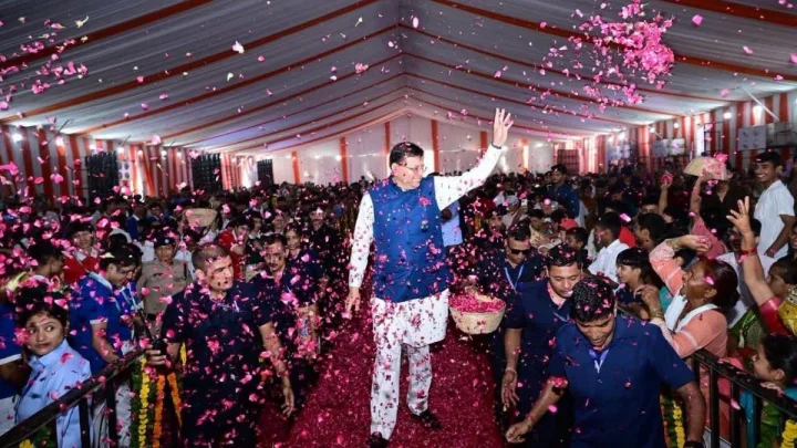 उत्तराखंड सरकार के 5 साल, मुख्यमंत्री धामी का दमदार नेतृत्व, प्रदेश की राजनीति में रचा नया इतिहास