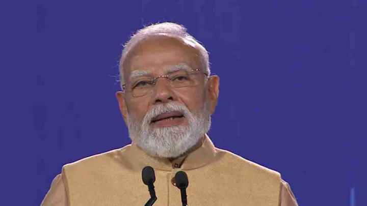 PM मोदींची NEET वर पहिली प्रतिक्रिया, आम्ही विद्यार्थ्यांच्या पाठीशी उभे आहोत म्हणाले