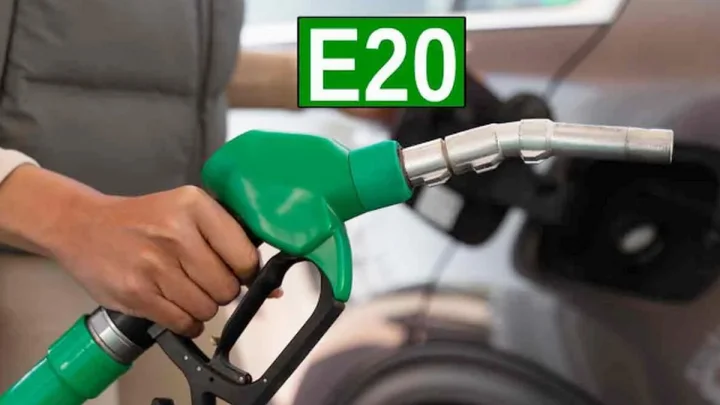 E20 पेट्रोल से कितना घटेगा माइलेज, पेट्रोलियम मंत्रालय ने दिया यह जवाब