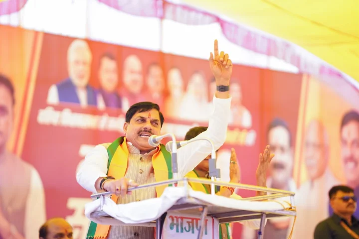 दतिया उपचुनाव में सीएम डॉ. मोहन यादव ने भरी हुंकार, कहा विकास का पर्याय है बीजेपी, कांग्रेस को केवल वोट से मतलब