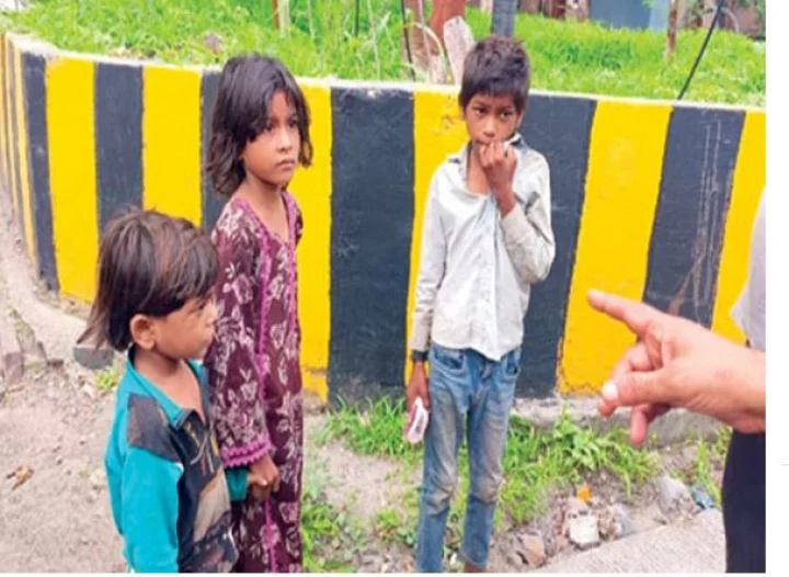अहमदाबाद से 3 नाबालिग इंदौर आए, कंडक्टर ले गया थाने, पुलिस ने सुरक्षित घर भेजा