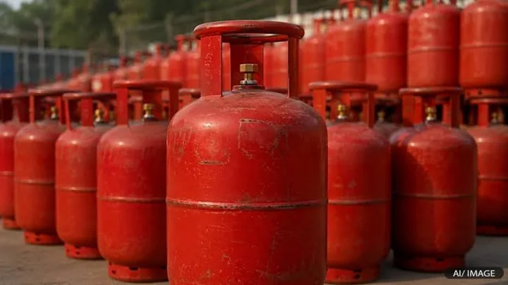 खुशखबर... अब बिना कनेक्शन के भी मिलेगा LPG सिलेंडर, ऑनलाइन होगी डिलीवरी, जानिए क्‍या है प्रोसेस?
