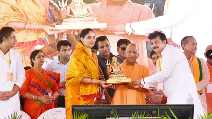 CM Yogi Bijnor Visit