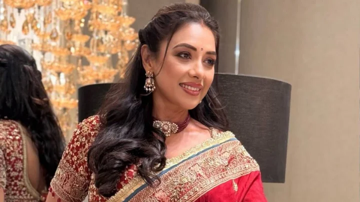 'छात्रों की मांग जायज, लेकिन हिंसा से कमजोर होता है आंदोलन', 'अनुपमा' फेम रुपाली गांगुली ने जताई चिंता