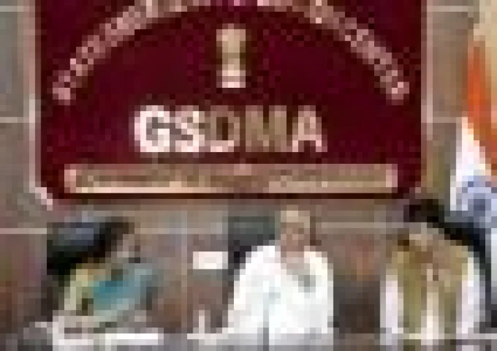 गुजरात में भारी बारिश, CM भूपेंद्र पटेल ने संभाली कमान, स्टेट इमरजेंसी ऑपरेशन सेंटर का किया दौरा