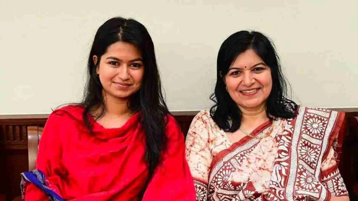 archita sachin rahar with aparajita sarangi