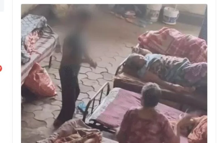 इंदौर के वृद्धाश्रम में बुजुर्ग की बेरहमी से पिटाई, वीडियो देख खराब हुआ हर किसी का दिमाग