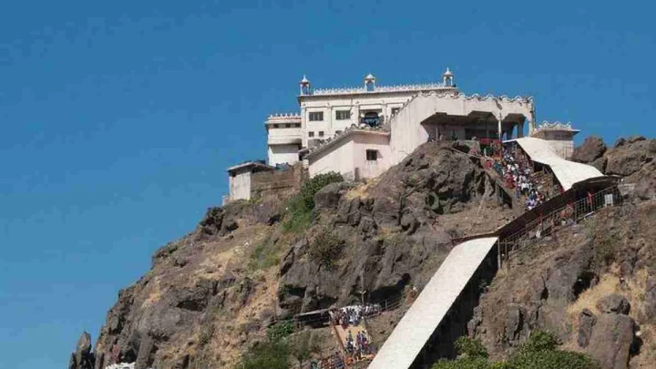 पावागढ़ जाने वाले भक्तों के लिए बड़ी खबर, 8 अगस्त तक रोपवे सेवा बंद