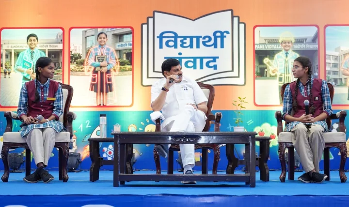 बेटियों की खास कैबिनेट से मिलकर गदगद हुए डॉ. मोहन यादव, बताया कितना और कैसे इस्तेमाल करें AI