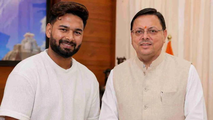 rishabh pant with CM Dhami