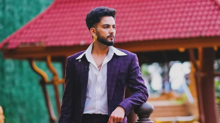 एल्विश यादवची बॉलिवूडमध्ये मोठी झेप, रितेश-परेश-राजपालसोबत 'मालामाल वीकली 2'मध्ये दिसणार
