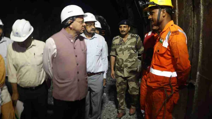CM धामी ने टीएचडीसी टनल हादसे का किया स्थलीय निरीक्षण, रेस्क्यू अभियान का लिया जायजा