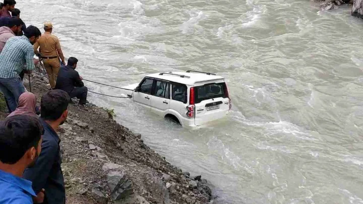 जम्मू आणि काश्मीर बातम्या