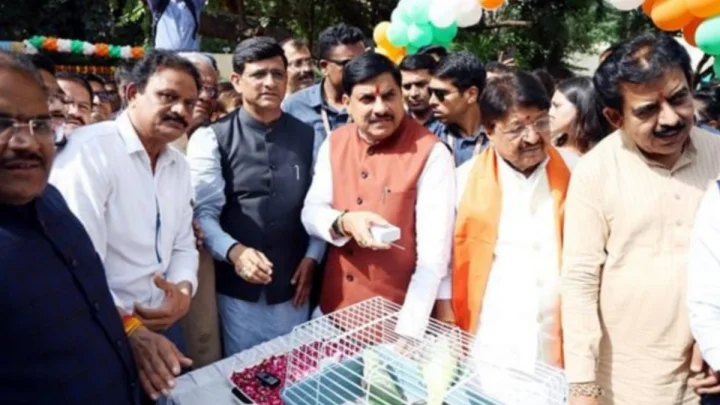 मुख्यमंत्री डॉ. मोहन यादव ने किया देश के पहले वर्चुअल चिड़ियाघर का लोकार्पण, आप भी एंजॉय करें 14D-360 डिग्री थिएटर में फिल्म