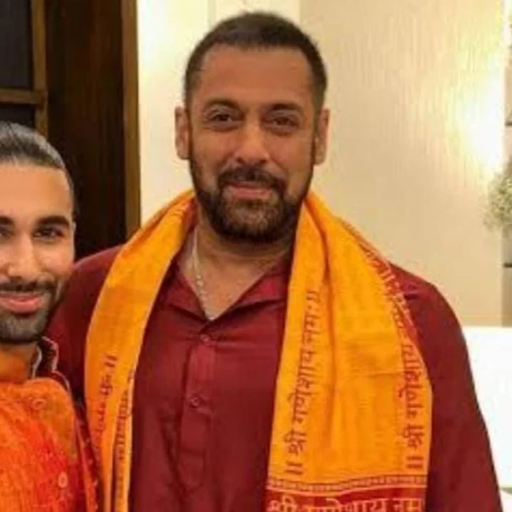 ओरीच्या बेडजवळ असतो सलमान खानचा फोटो