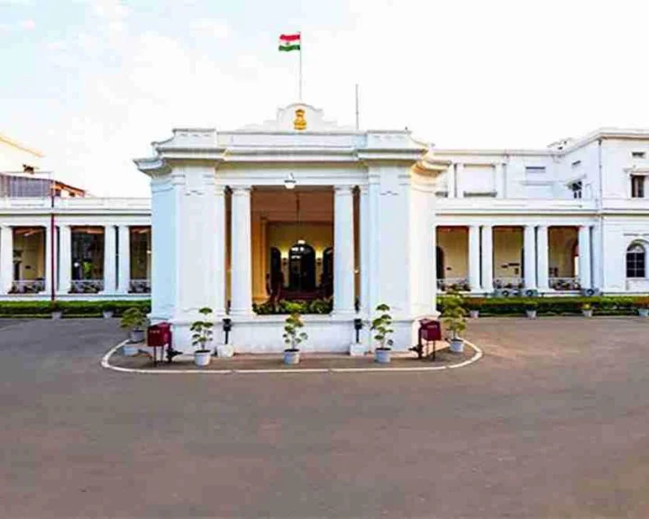 राज्यपालों के कार्यकाल पर क्या कहता है भारत का संविधान