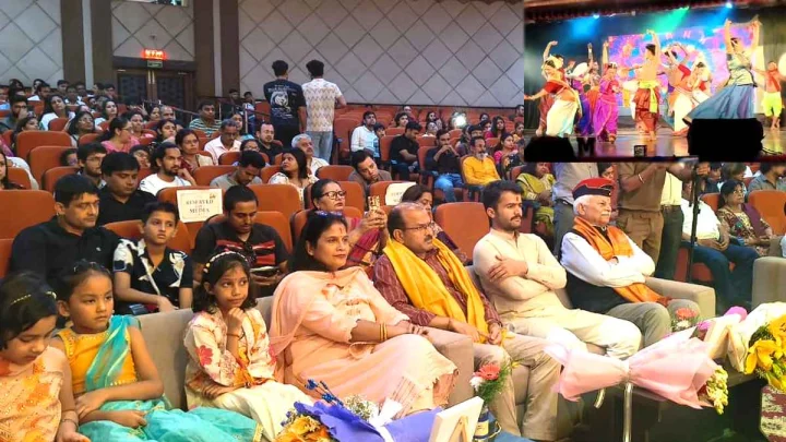 ​'भारतम' में दिखा अतुल्य भारत का वैभव, गाजियाबाद में शास्त्रीय संगीत और लोक नृत्य की बिखरी छटा