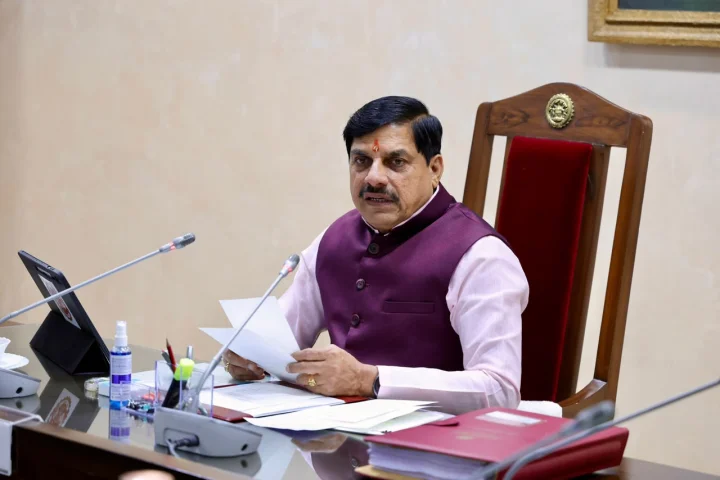 सीएम डॉ. मोहन यादव ने कैबिनेट के अहम फैसलों पर लगाई मुहर, प्रदेश के विकास के लिए 10 हजार 630 करोड़ रुपये मंजूर