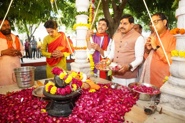 संतों के आशीर्वाद से मिलती है सद्कार्य की प्रेरणा : मुख्यमंत्री डॉ. मोहन यादव